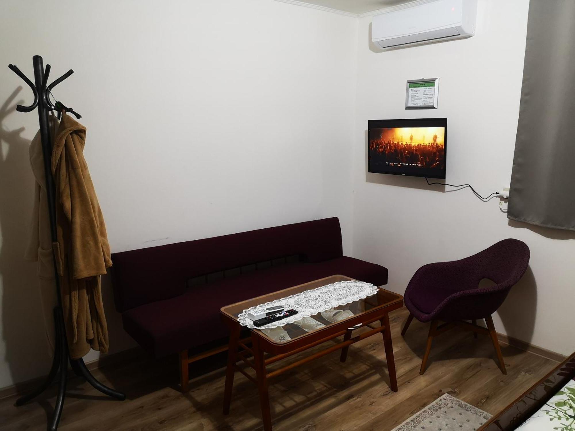 Ranc Nova Zem Hotel Blatna Polianka Luaran gambar